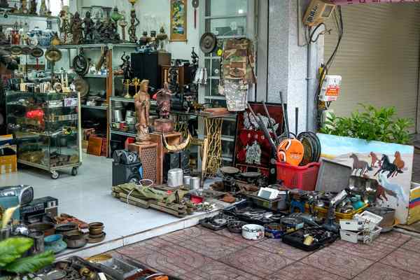 thrift store home decor finds